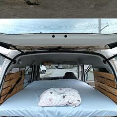 キャンピングカーの画像