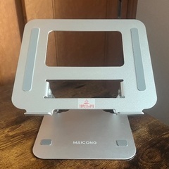 軽量 ノートパソコンスタンドの画像