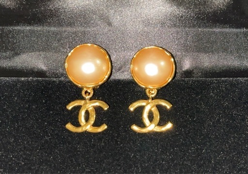 CHANEL　ココマーク　イヤリング