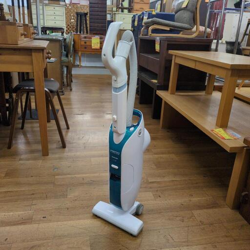 J314 ★小キズ使用感★スティック掃除機★TOSHIBA★VC-Y80C(L)★2018年製