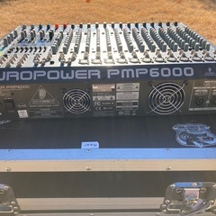 パワードミキサーPMP6000ベリンガーの画像