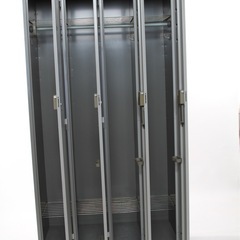 コクヨスチールロッカー４人用鍵無しの画像