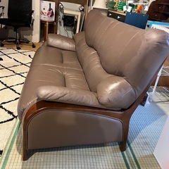 ソファー　レトロの画像