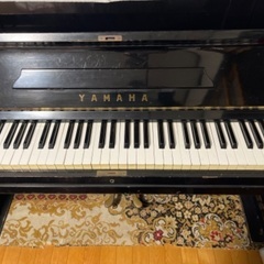 【商談中です】とても古いピアノですが無料でお譲りしますの画像