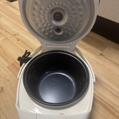 炊飯器の画像