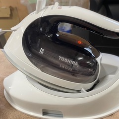 031208東芝コードレススチームアイロン2020年製