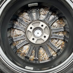 ホイールつきスタッドレス4本の画像