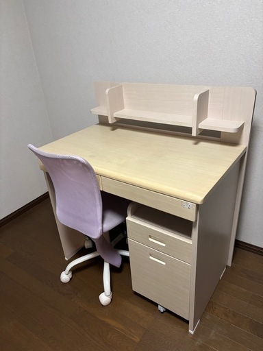 ss7220 カリモク 学習机 ティポリーノ ナッツシェル色 幅95cm SU3208MS