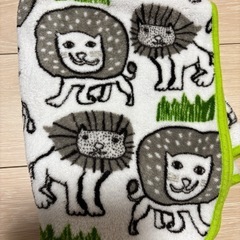 ひざ掛け　毛布