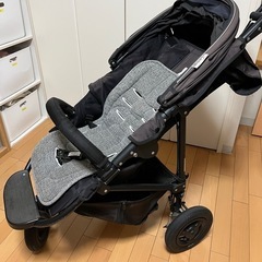 ベビーカー　エアバギー