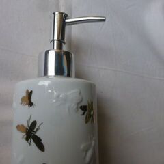 ZARAのソープディスペンサーです。の画像