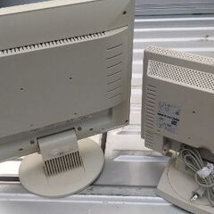PCモニター２点の画像