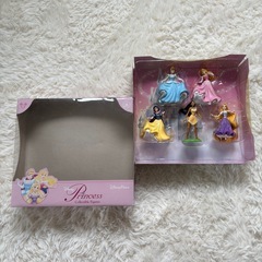 日本未発売❤️カリフォルニアディズニー購入品　ディズニープリンセス　フィギュアの画像