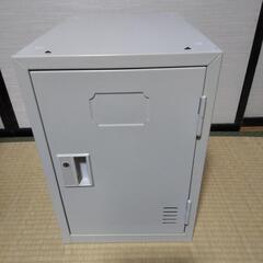 終了　高等学校で使う個人ロッカー