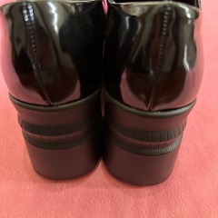 厚底ローファー
の画像