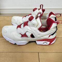 リーボック。ポンプフューリーの画像