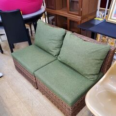 2人掛け ラタンソファー グリーン 緑■幅135㎝x奥行75㎝x高さ67㎝■近隣配送無料 買取帝国 朝霞店の画像
