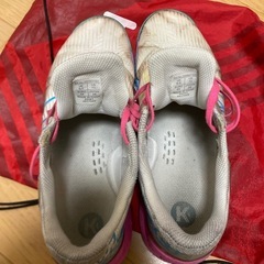 海外ハンドボールシューズ28cmの画像