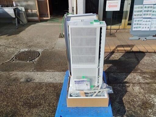 コロナ　CWH-A1821　ウインドエアコン　冷暖房　1.8Kw『中古美品』2021年
