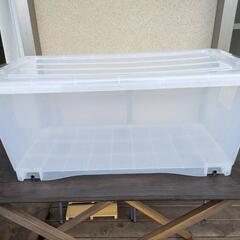 衣装、小物ケースの画像