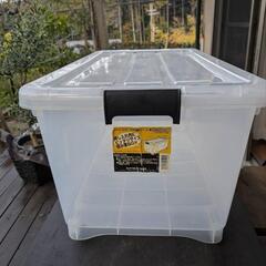 衣装、小物ケースの画像