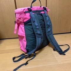 ノースフェイスリュック30L早い者勝ちです‼️の画像