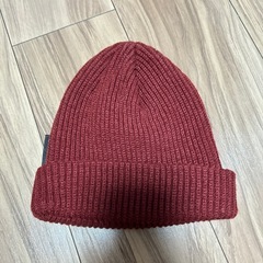 ニット帽　帽子　ワインレッドの画像