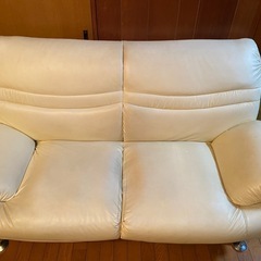 ソファの画像