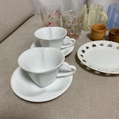 食器セットの画像