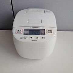 象印　NL-BE05　3合炊き　炊飯ジャー『中古美品』2022年式