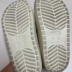 CROCSベージュ　ボア の画像