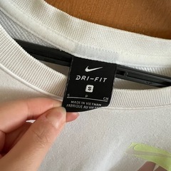 NIKE トレーナー　Sの画像