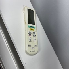取付工事込み）ダイキン　うるさらx美品8畳 2023年式　保証あり　cw23et3の画像