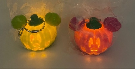 ディズニー　パンプキン　キーホルダー