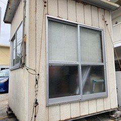 取引決まりました。プレハブ4畳ぐらいだと思います。の画像