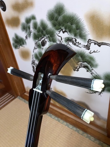 3月14日終了！沖縄三線 八重山黒木【クルチ】本蛇皮一枚張り！値下げ