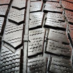 DUNLOP WINTER MAXX WM02 205/60R16 16インチ スタッドレス 4本 23年製 バリ溝 ステップワゴン ヴォクシー ジューク等　(VTK153)の画像