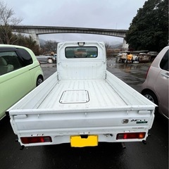 H16  アクティトラック　4WD 5MT 白の画像