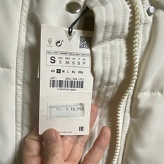 ZARA ダウンコート　Ｓサイズの画像