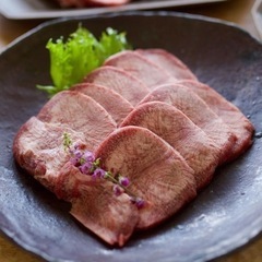 （〆切間近　現11名）3/22（土）に新橋の牛タンと地鶏が美味しいお店で飲み会開催🎵30代後半〜50代半ば　お一人参加中心🎵 - 港区