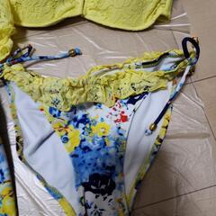 水着イエロー×ブルー4点セットの画像