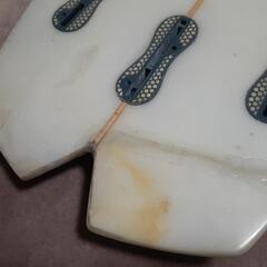 lostサーフボードの画像