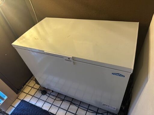 冷凍ストッカー　100v　業務用