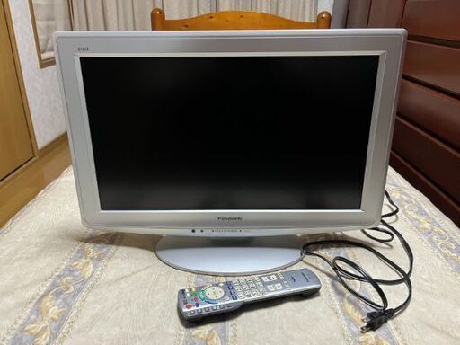 【美品】Panasonic　VIERA　２２インチ　液晶テレビ