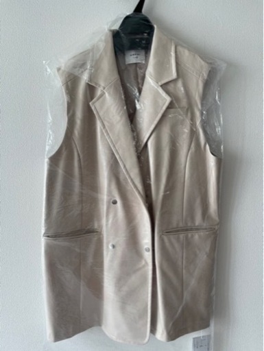 CRASH SYNTHETIC LEATHER N/S JACKET アイボリー