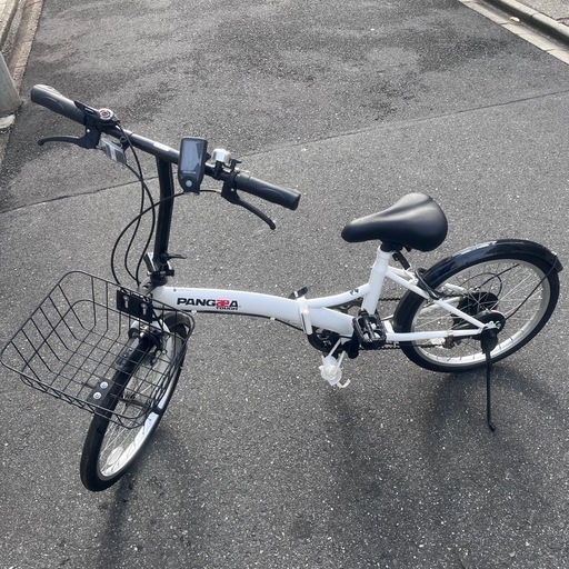 パンクしない折りたたみ自転車 20インチ 6段変速