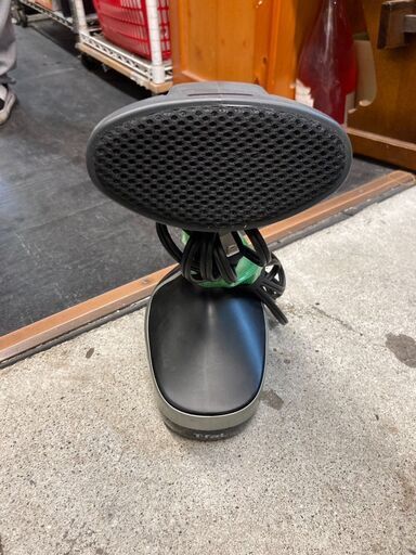 ☆中古￥1,500！T-fal　ガーメントスチーマー　家電　【BC040】
