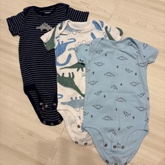 未使用　carter's 6〜9month 