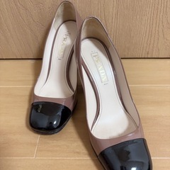 PRADA  パンプス　ヒール　23センチ