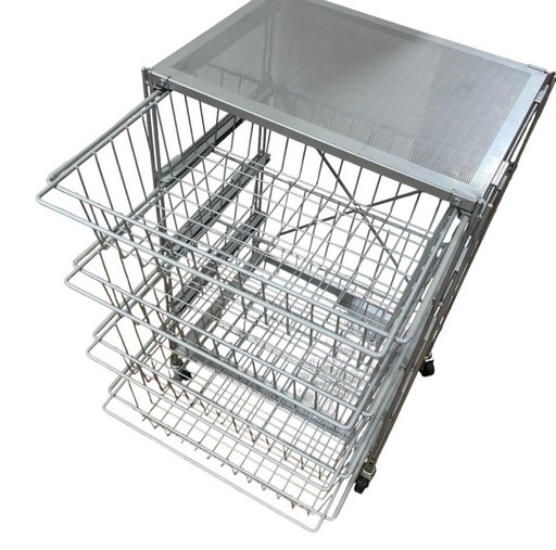 無印良品　スチールユニットシェルフ 旧型　パンチング天板　キャスター付き 無印良品 スチールユニットシェルフ 旧型 パンチング天板 キャスター付き